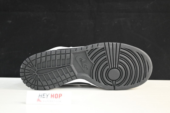 nike sb dunk high S*p*e by any means black dn3741-002