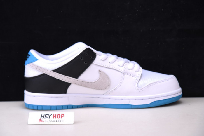 nike sb dunk low “laser blue” bq6817-101