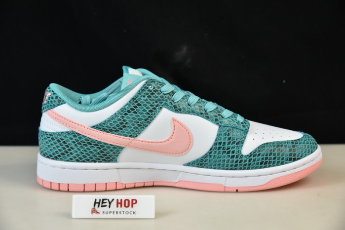 nike dunk low teal snakeskin dr8577-300
